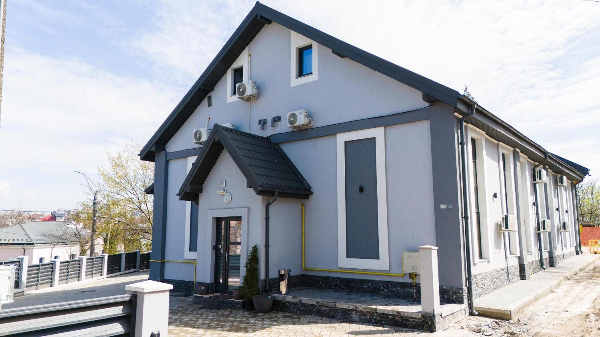 Grey Boutique Hotel Palas Iasi Exteriör bild